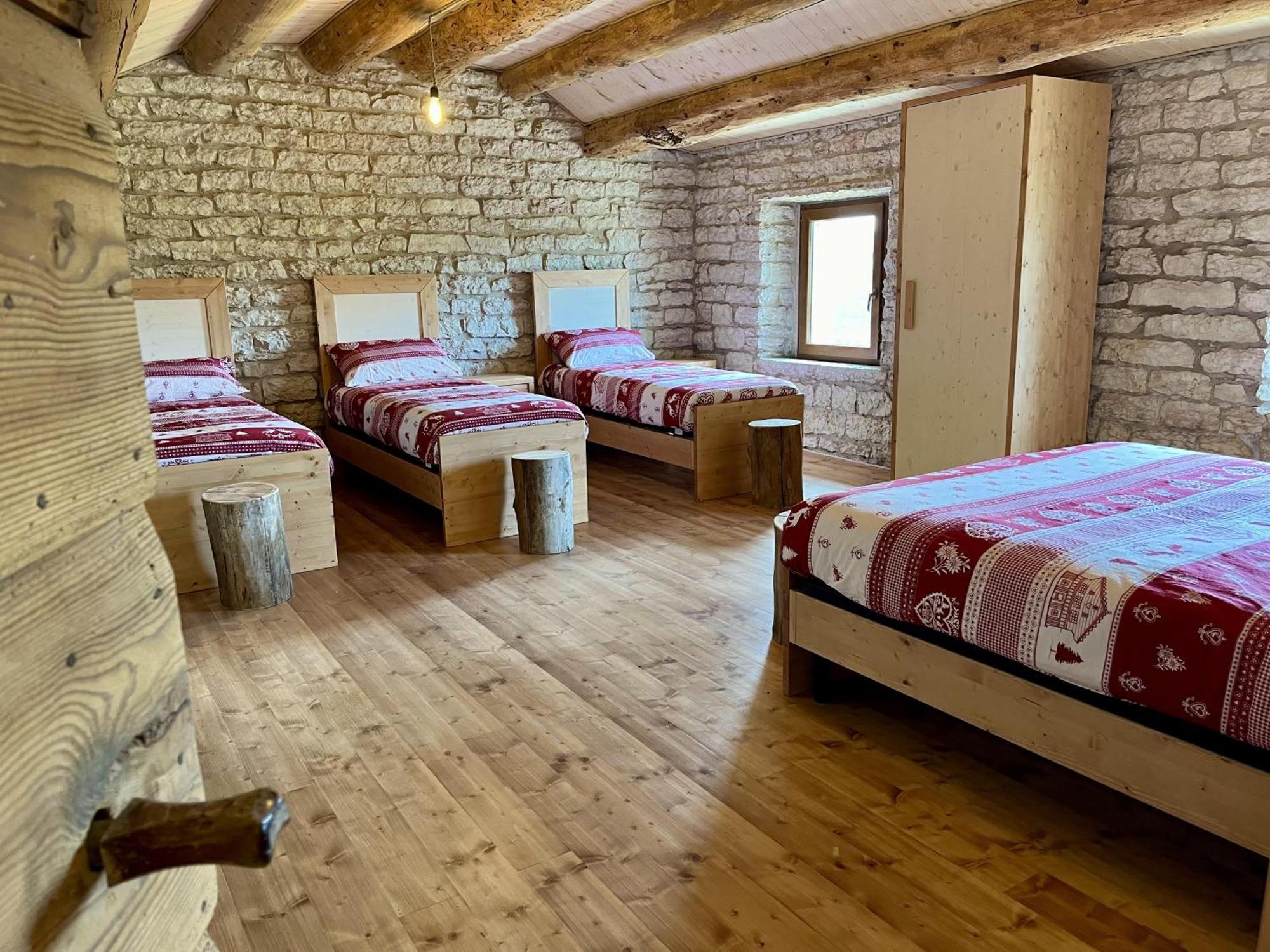 Agriturismo Malga Rambalda Villa Selvavecchia ภายนอก รูปภาพ