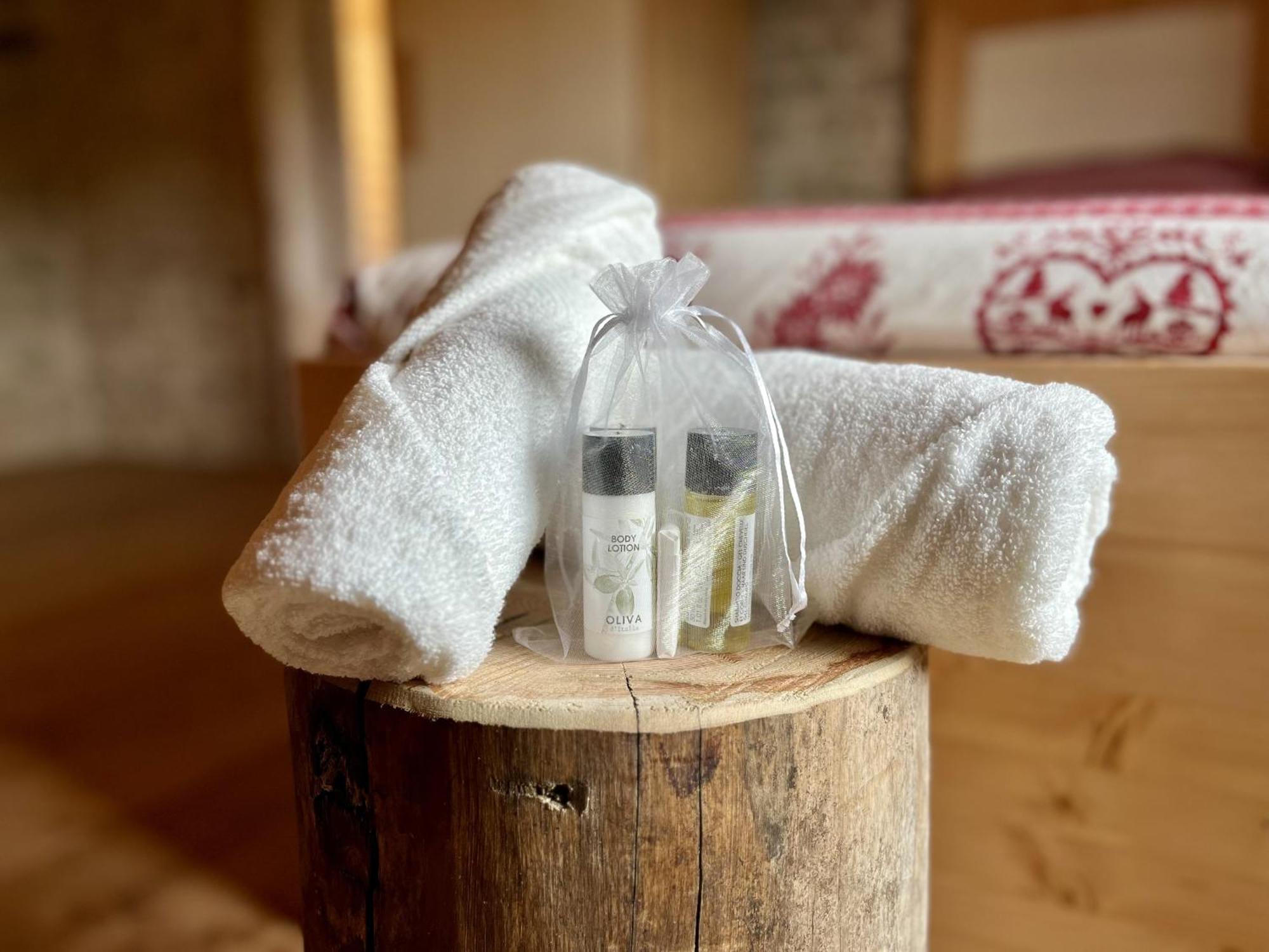 Agriturismo Malga Rambalda Villa Selvavecchia ภายนอก รูปภาพ