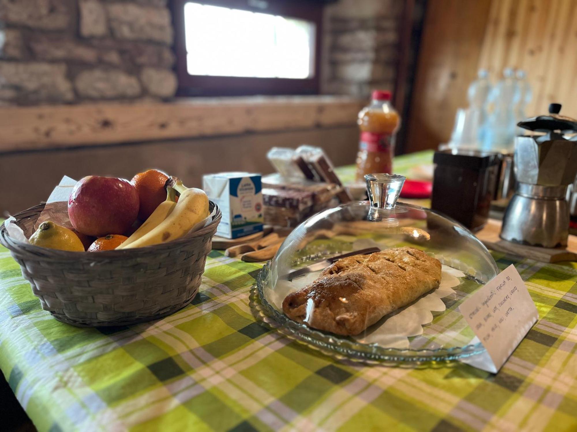 Agriturismo Malga Rambalda Villa Selvavecchia ภายนอก รูปภาพ