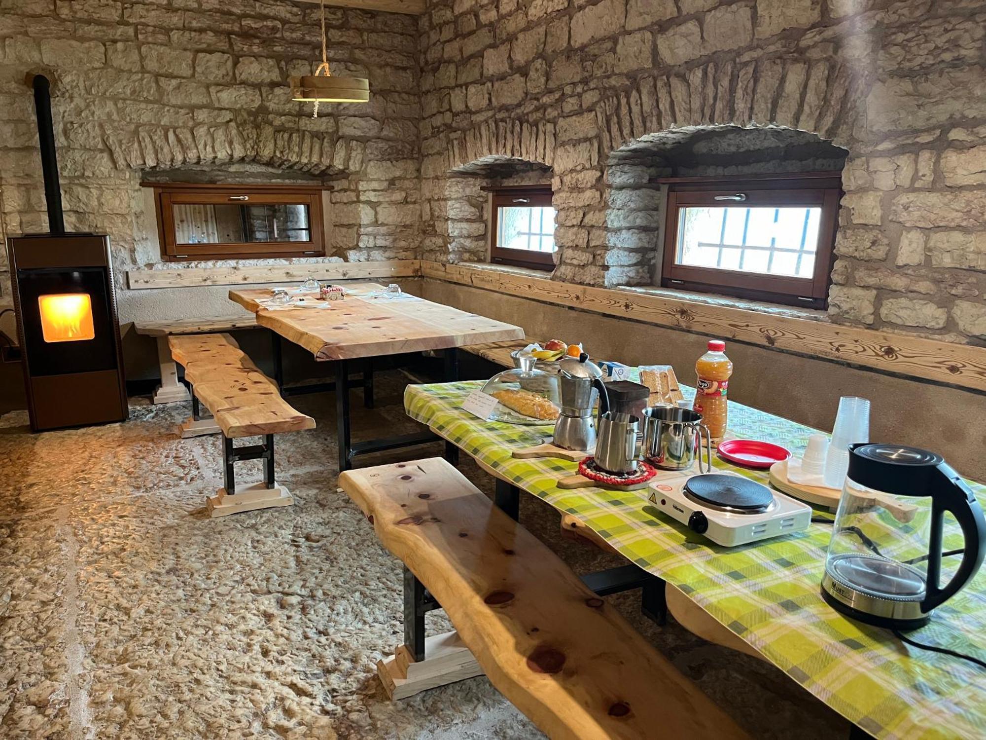 Agriturismo Malga Rambalda Villa Selvavecchia ภายนอก รูปภาพ